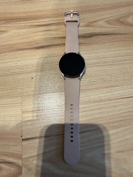 Smatwatch Samsung Galaxy 4 LTE 40 mm. Stan bdb.