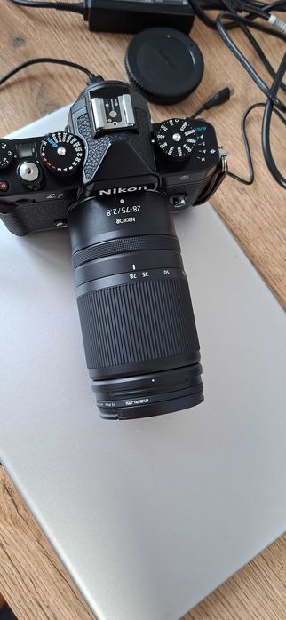 Об'єктив Nikon Z 28-75mm f/2,8