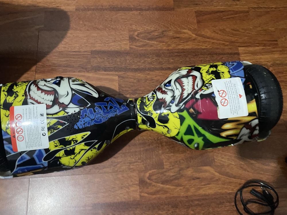 Hoverboard praticamente novo