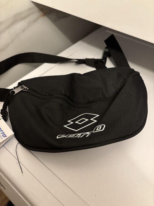 Saszetka nerka męska