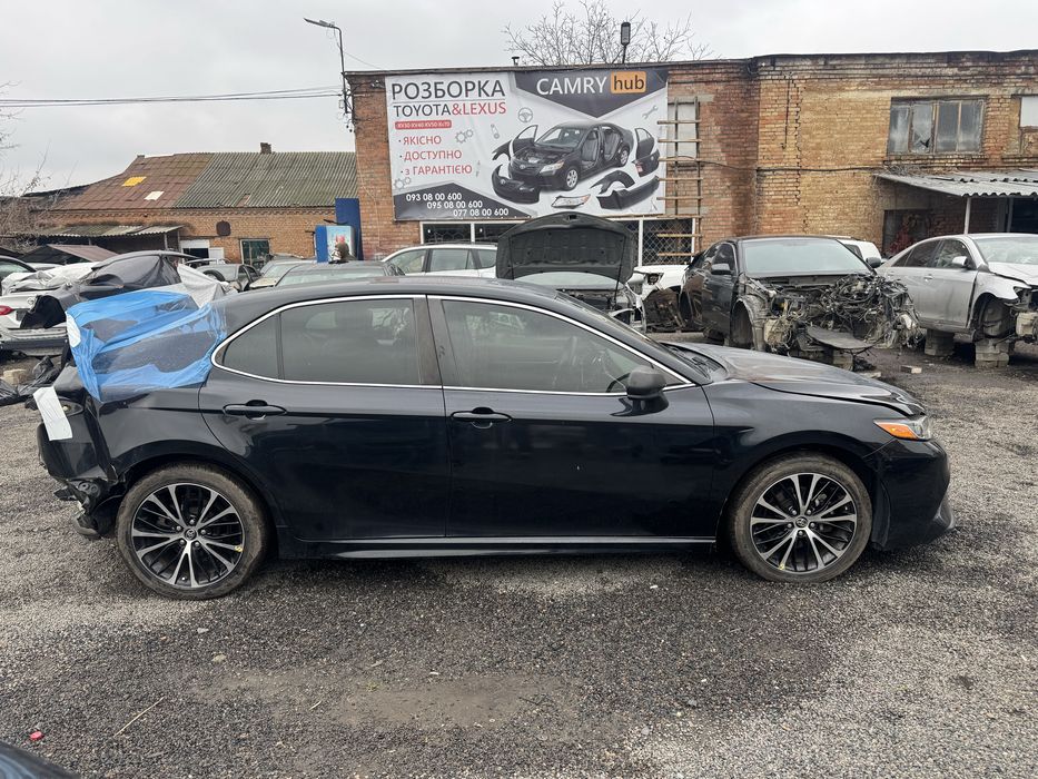 Бампер передній Toyota Camry 70 usa 2.5 A25AFKS 218 колір