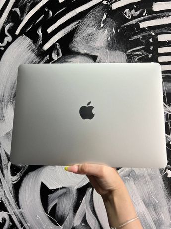 MacBook Pro 13 2020 16 RAM 1Tb 1000GB 1249$ Apple Ноутбук ГАРАНТІЯ