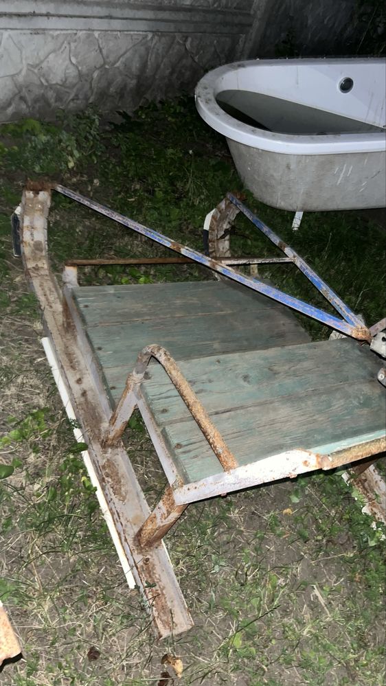 Продам причіп санки отвал і заїзди до квадроцикла