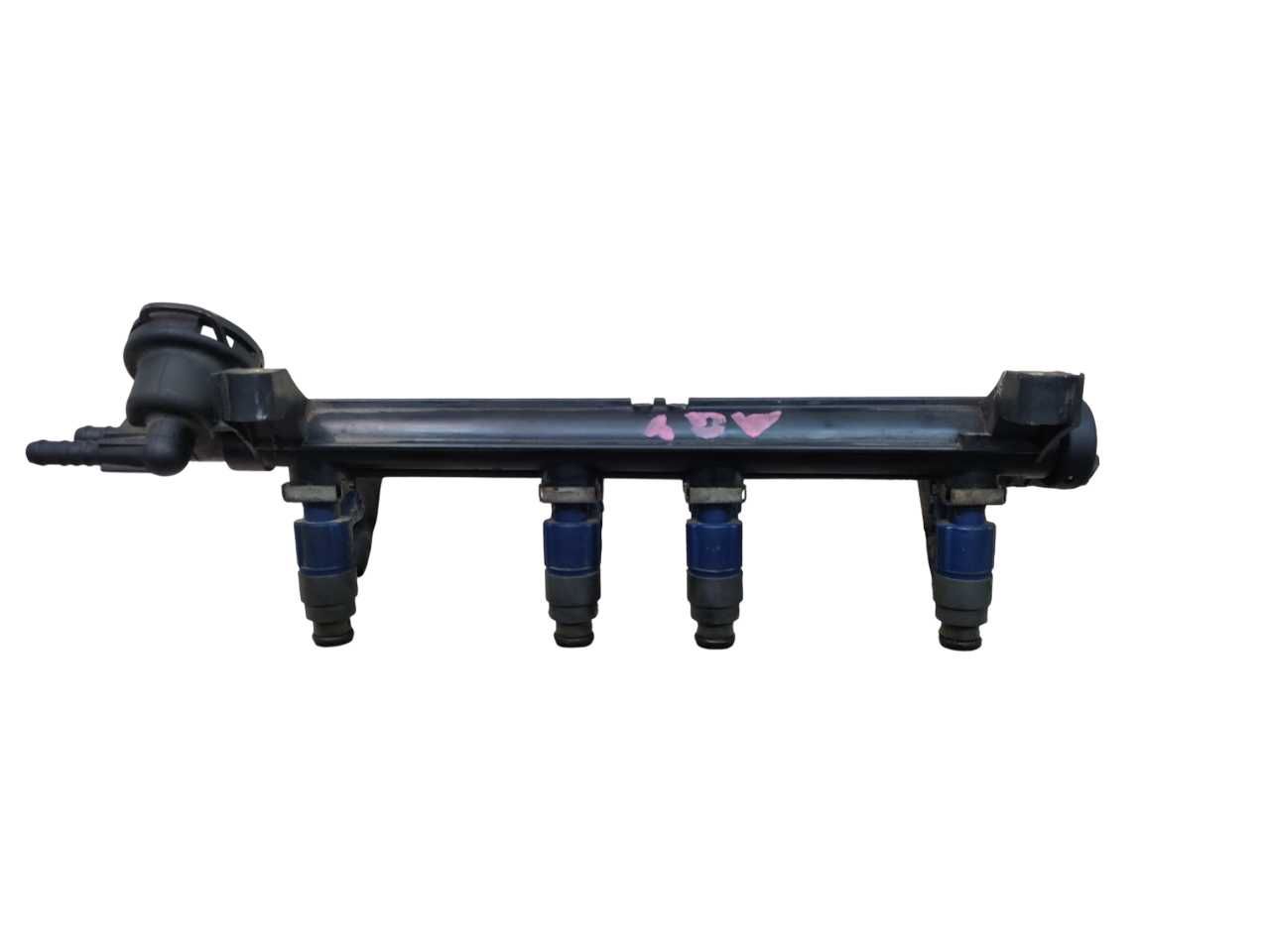 Volkswagen VW Audi 2.0 1999 - 2000 Listwa Wtryskowa