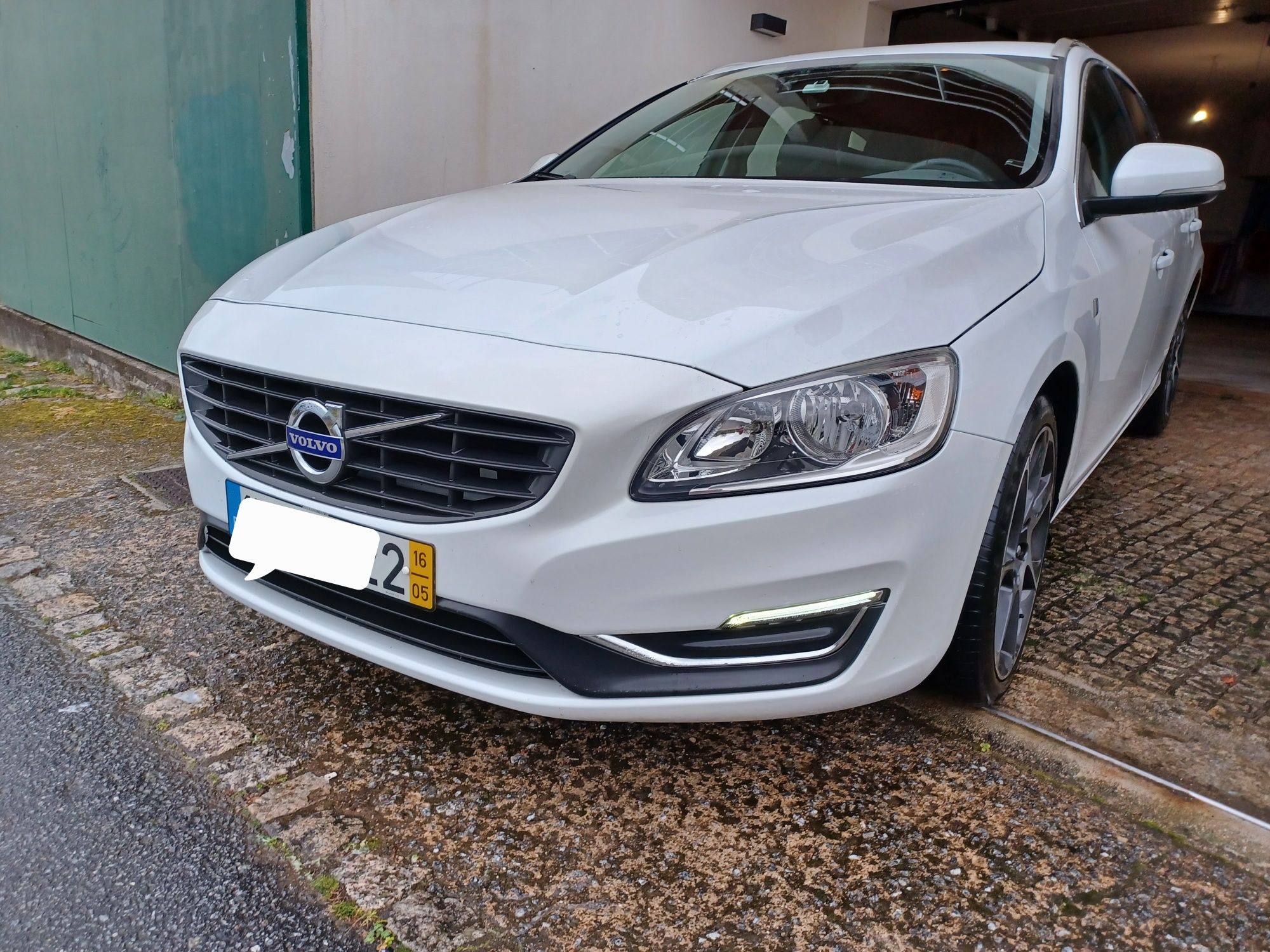 Volvo V60 D2 VOR oceanrace