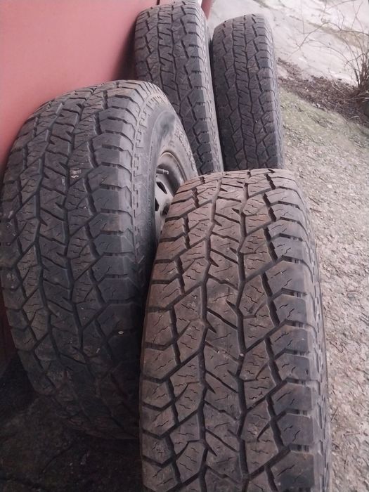 Колеса диски 5, 139,7 уаз хантер R16 резина 225, 75R16 HANKOOK