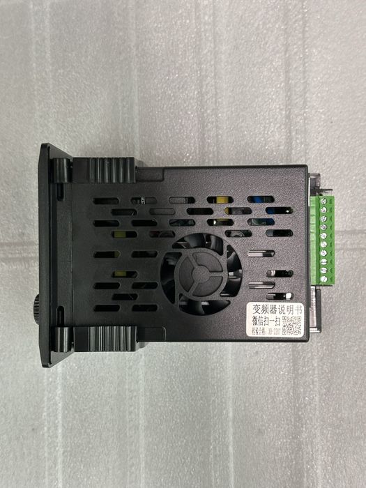 Частотник 750Вт 220В Однофазний перетворювач для трифазного двигуна