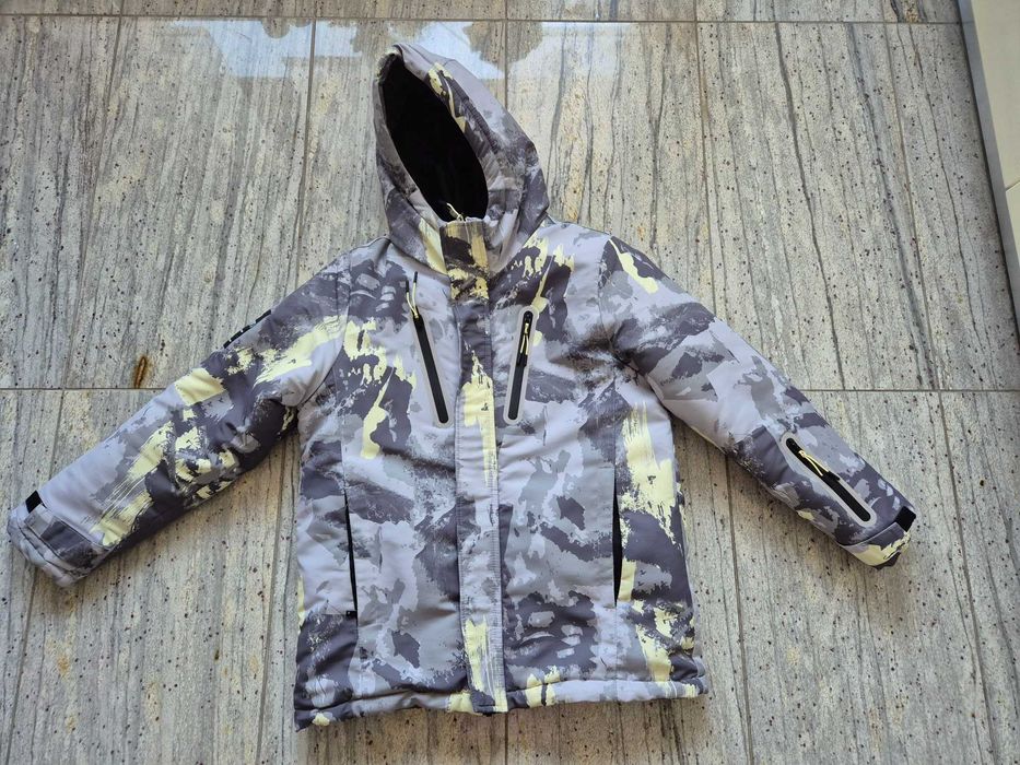 Zimowa kurtka Reserved chłopięca