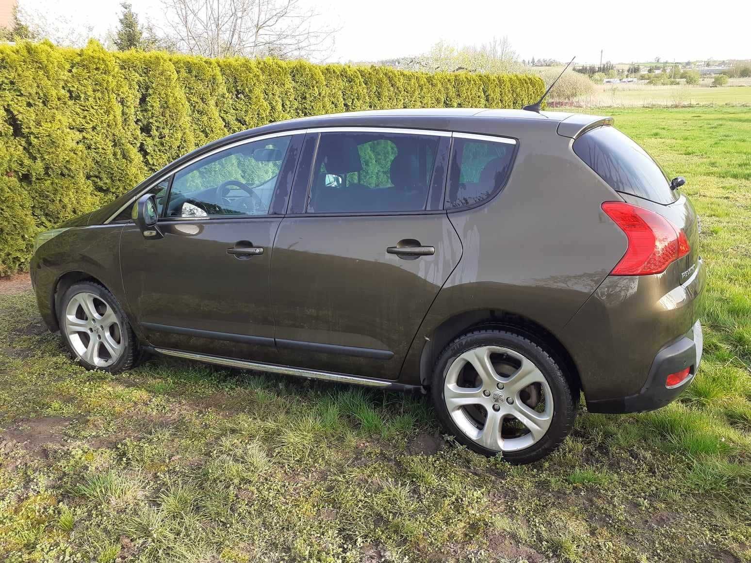 Sprzedam PEUGEOT 3008 1.6 HDI  do negocjacji