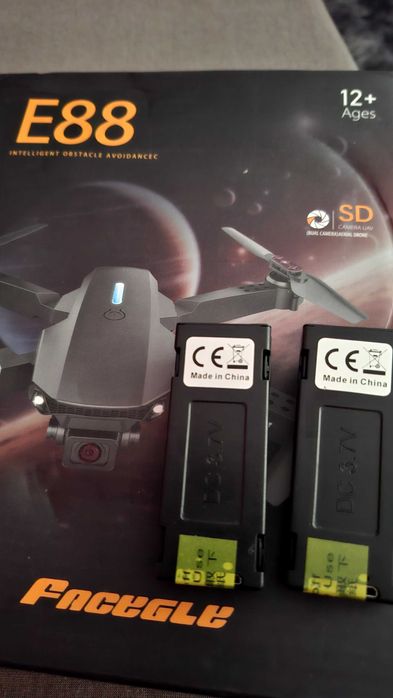Dron e 88 plus 3 akumulatory