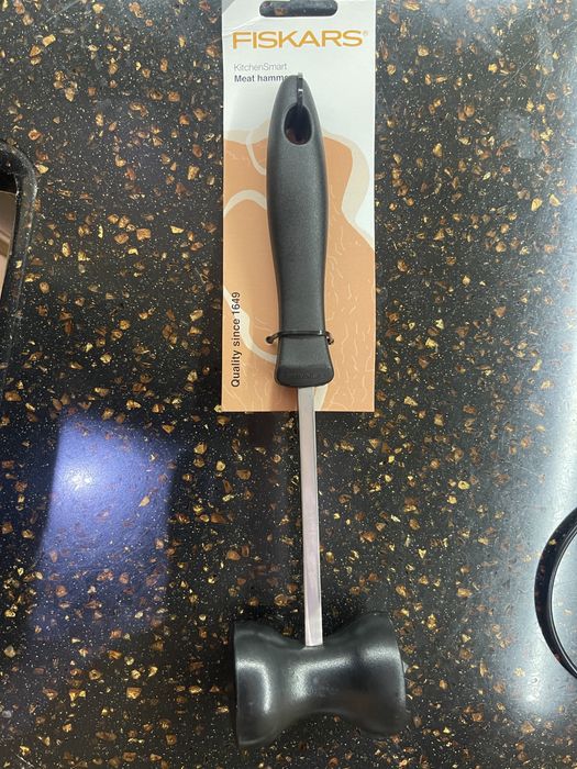Молоток для м’яса Fiskars