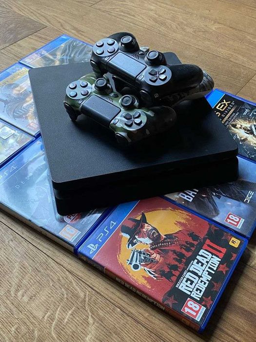 Продам PS 4 Slim 1 Терабайт