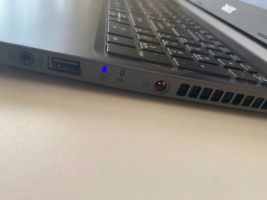 Acer Aspire 7 A715-42G-R8BL
