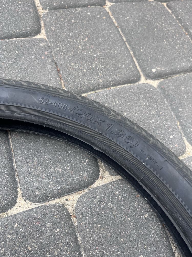 Opony rowerowe CST 20x1.95