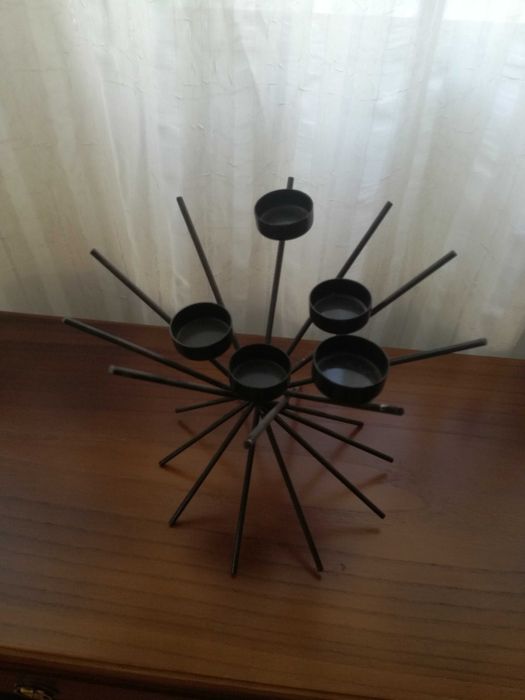 Castiçal em ferro para 5 velas
