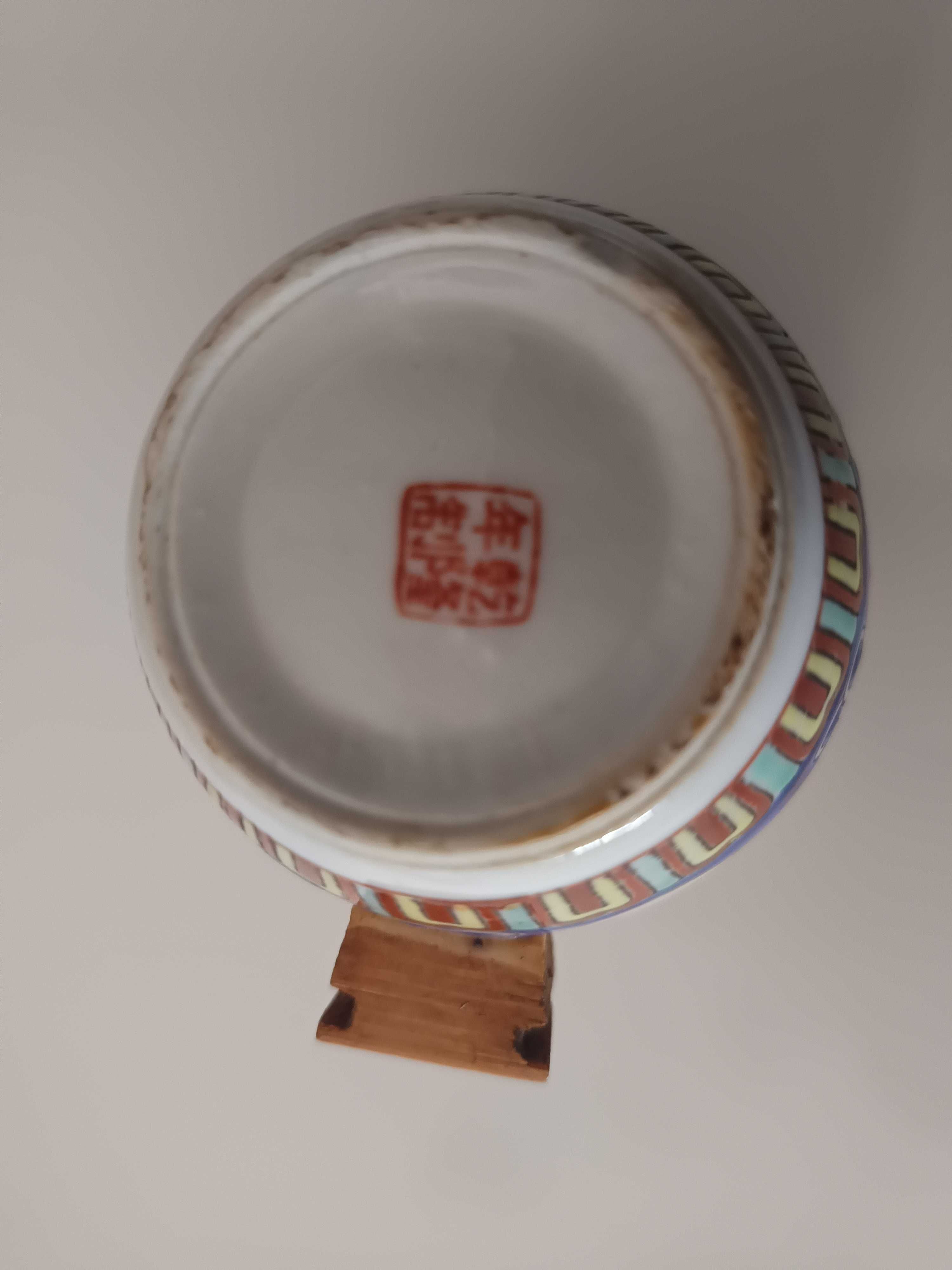Conjunto de bebedouros chineses (Macau) para gaiolas de pássaros