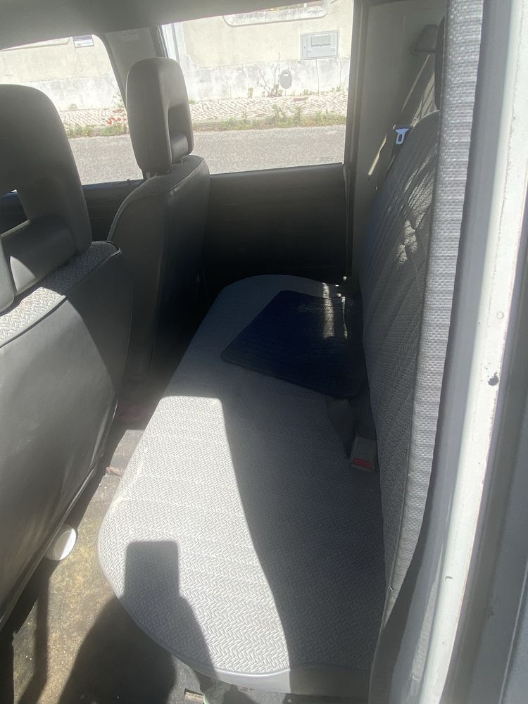Mitsubishi L200 4x2