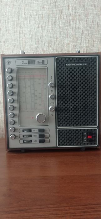 Радіоприймач Меридіан 210