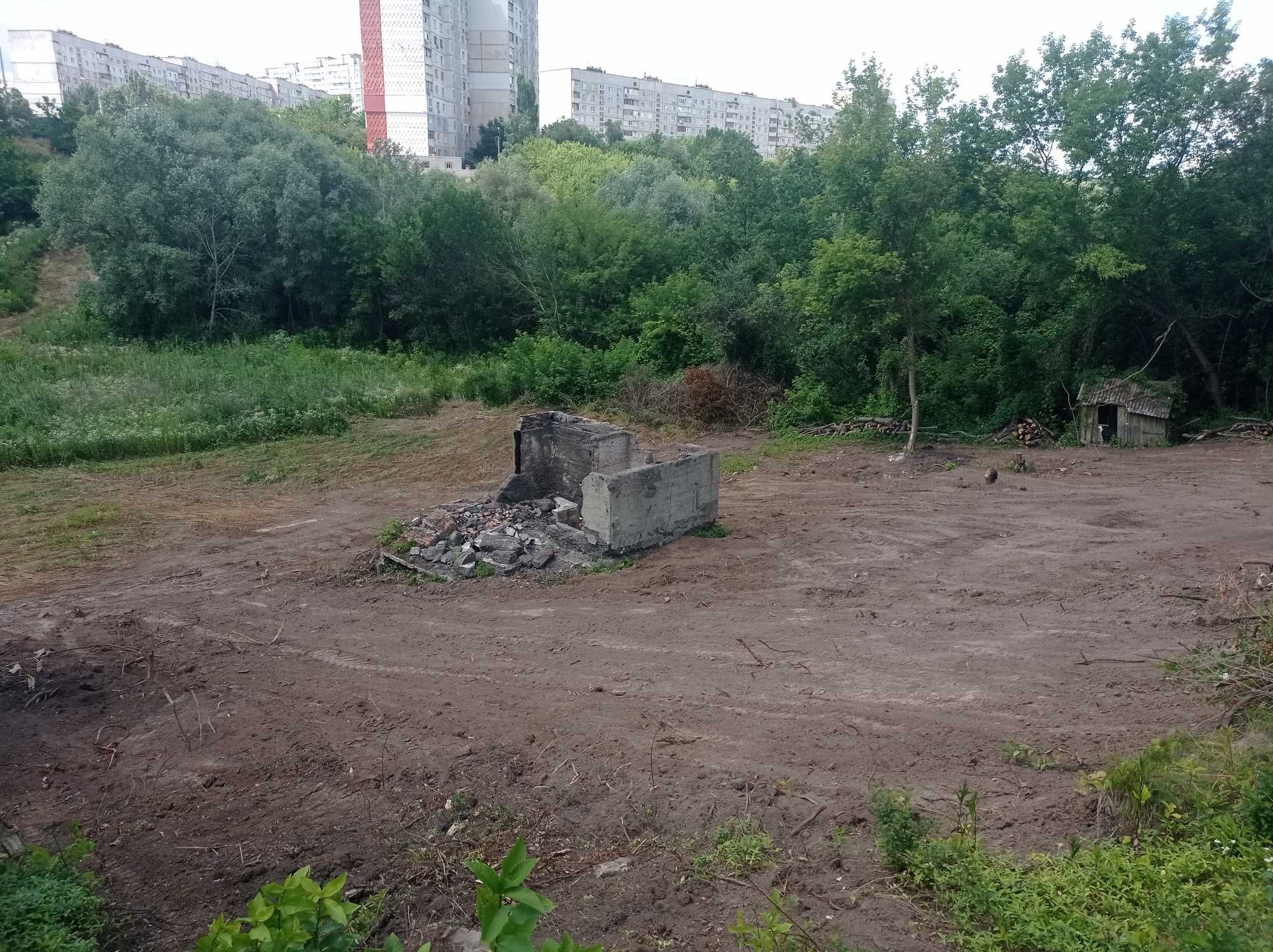 Продажа, аренда, обмен свои участки пр. Науки 65 и участок Р. Лозовая
