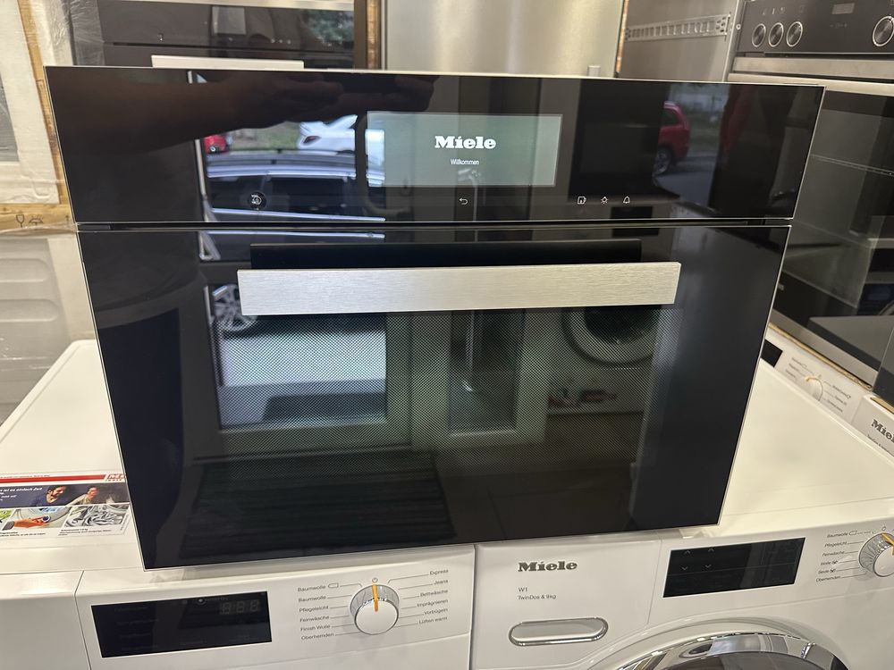 Духова шафа - пароварка Miele DGC 6800(Німеччина) меню. Автопрограми