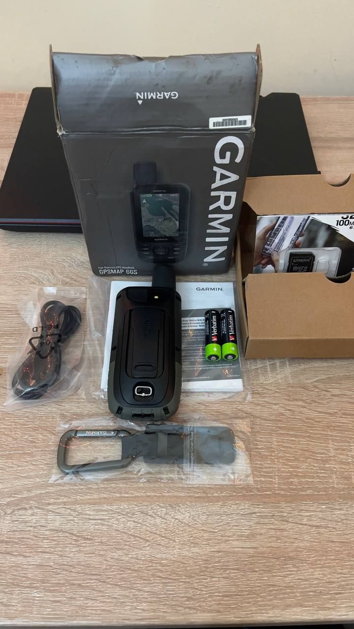 Туристичний GPS-навігатор Garmin GPSMAP 66S