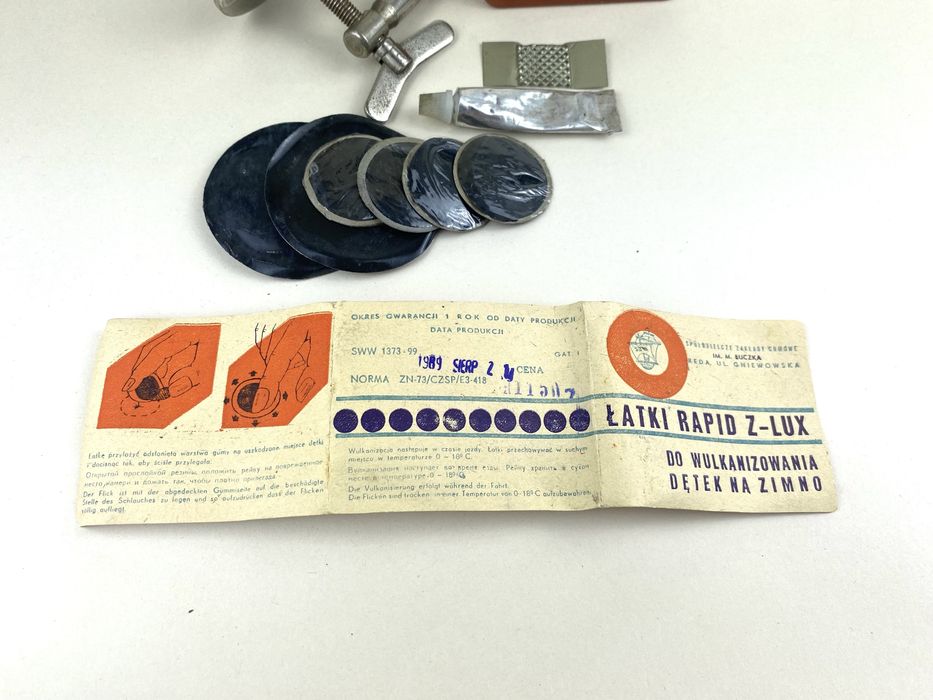 Komplet zestaw naprawczy do dentek zacisk prl