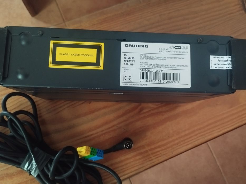 Caixa CD Grundig - magazine de 6 cd's