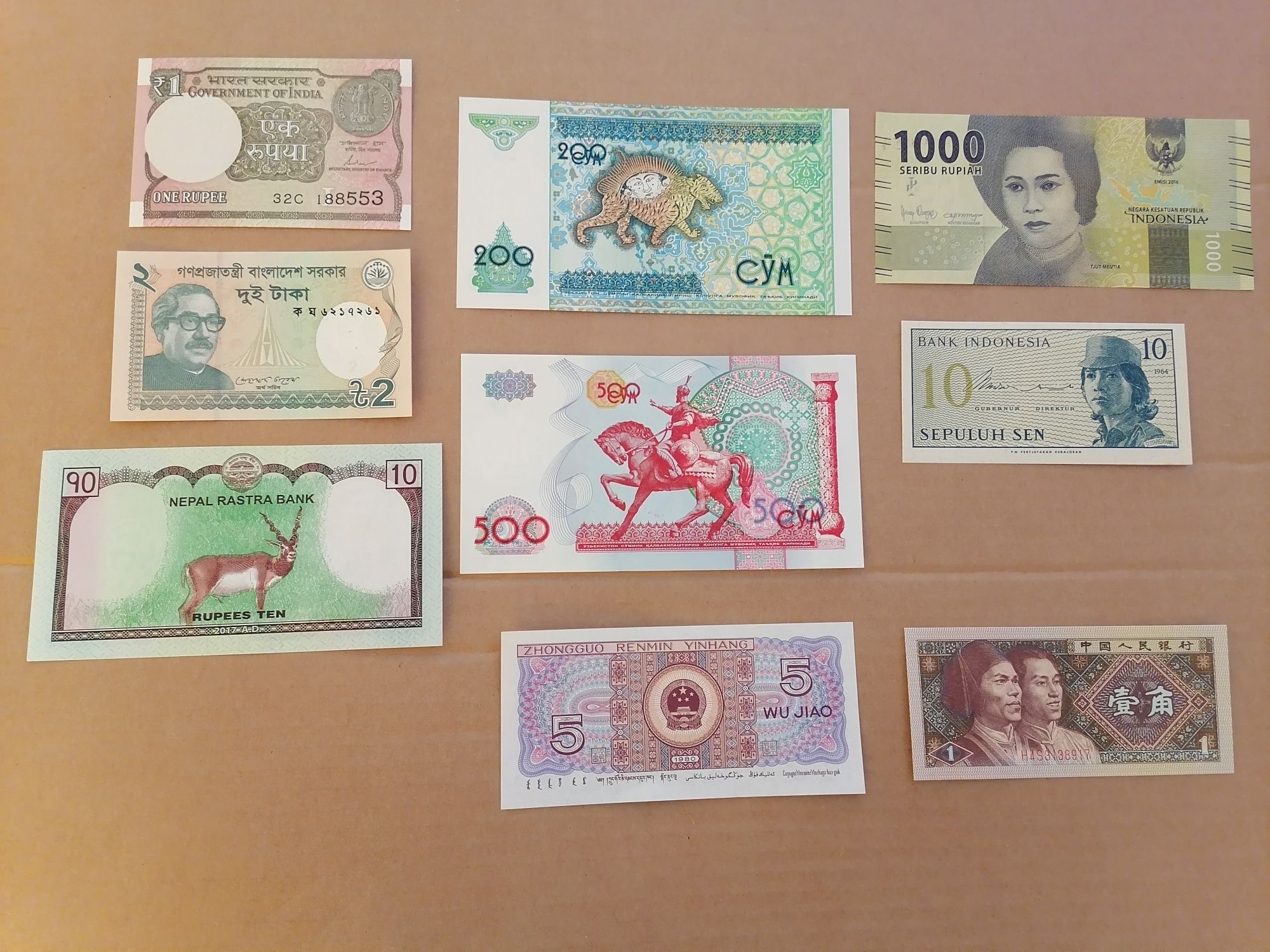 Zestaw banknotów świata 54szt UNC