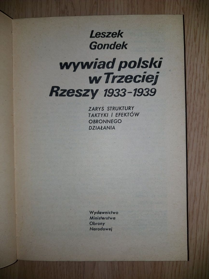 Leszek Gondek Wywiad polski w III Rzeszy