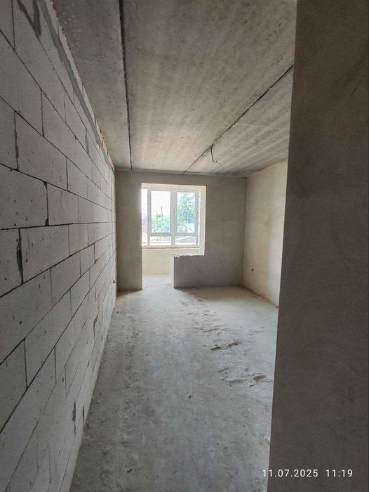 Продаж 3-х кімнатної квартири у зданому будинку