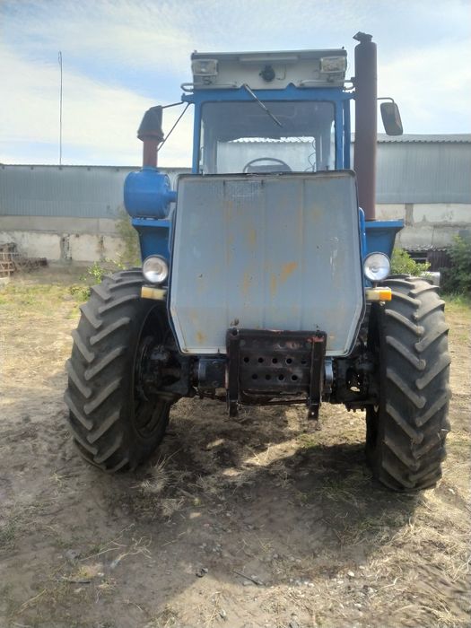 Продам трактор ХТЗ 121