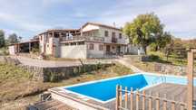 Quinta, casa principal com piscina | Barração | Terreno com 16000m2 |