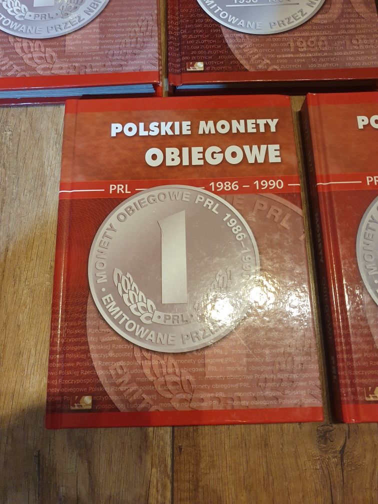 Komplet albumów monet obiegowych PRL od 1949 do 1994 album