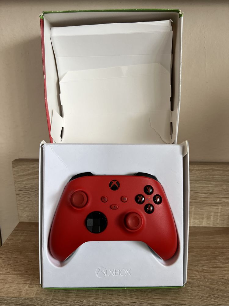 Pad Xbox Series Pulse Red