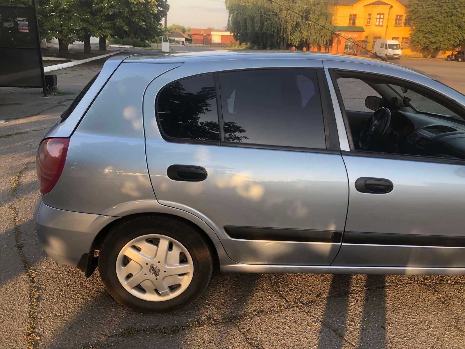 Nissan Almera II (FL) 2005, хетчбек – ідеальний стан