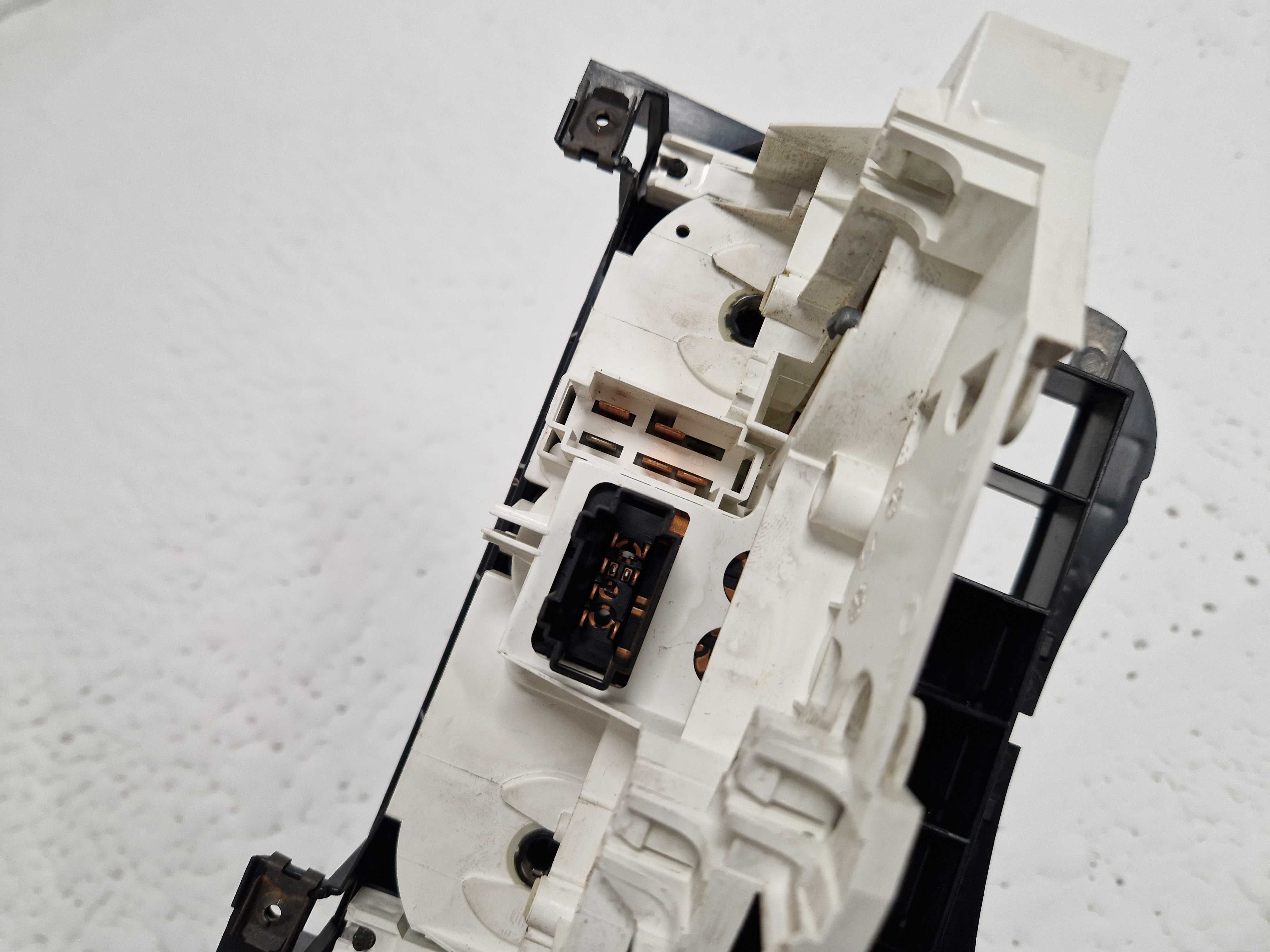 Panel Sterownik Nawiewu Klimatyzacji VW GOLF IV Bora RAMKA