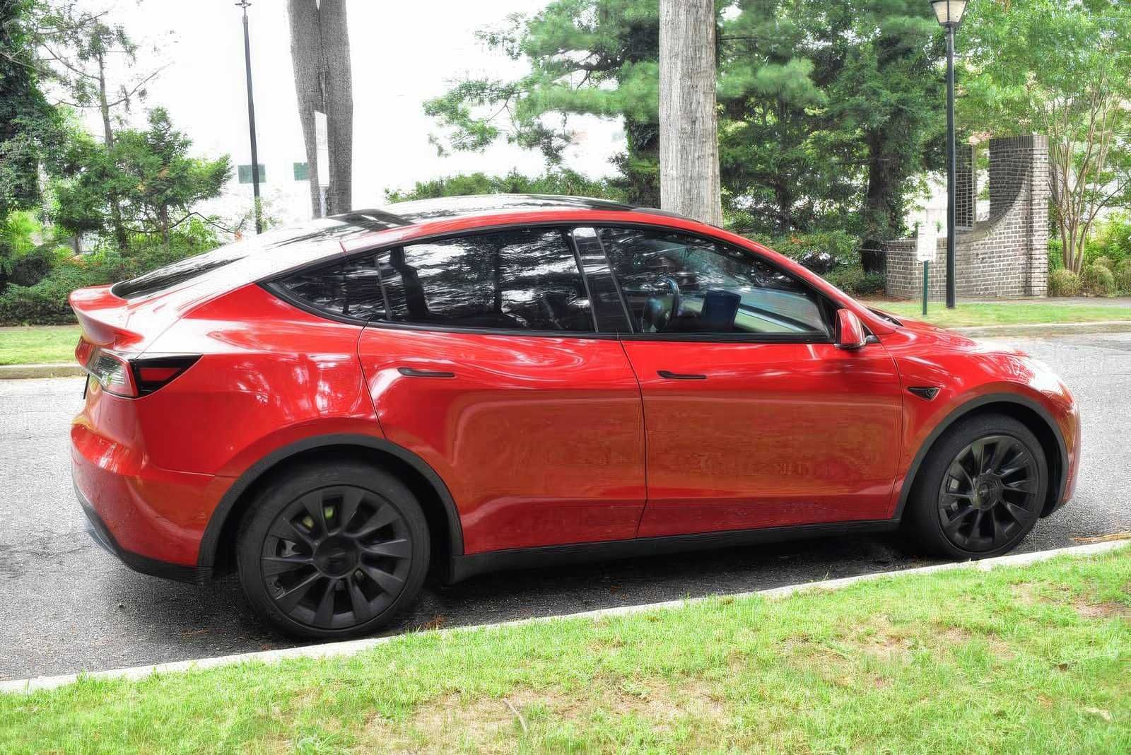 2022 Tesla Model Y Long Range
