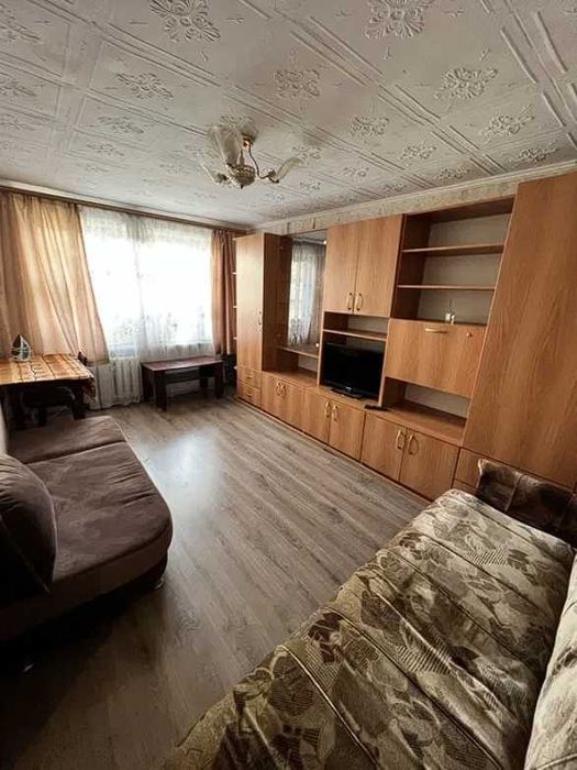 Продам 2-х кімнатну квартиру