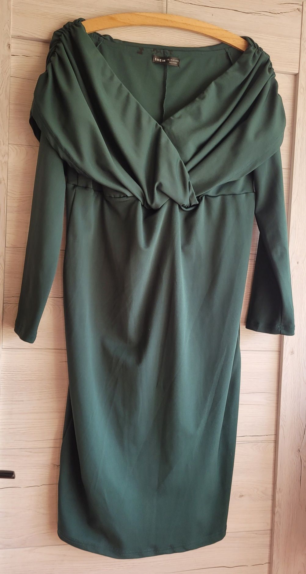 Elegancka sukienka szmaragdowa Shein L M