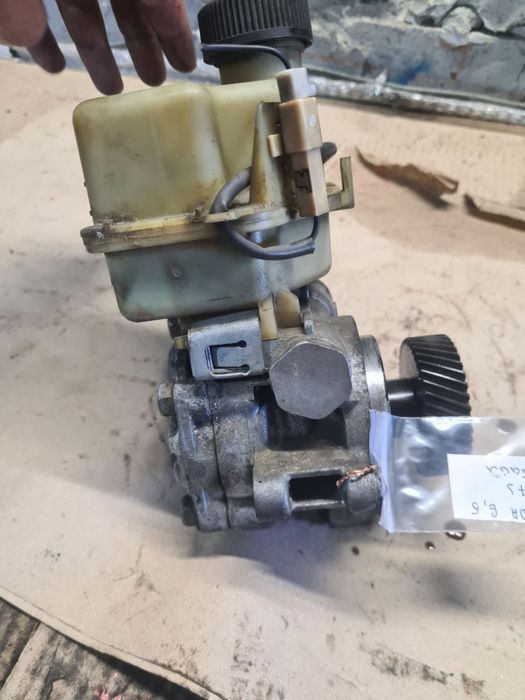 Гур гідропідсилювач руля керма Mazda 6 rf7j мазда 5 6