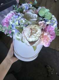 Flowerbox pudełko ze sztucznymi kwiatami