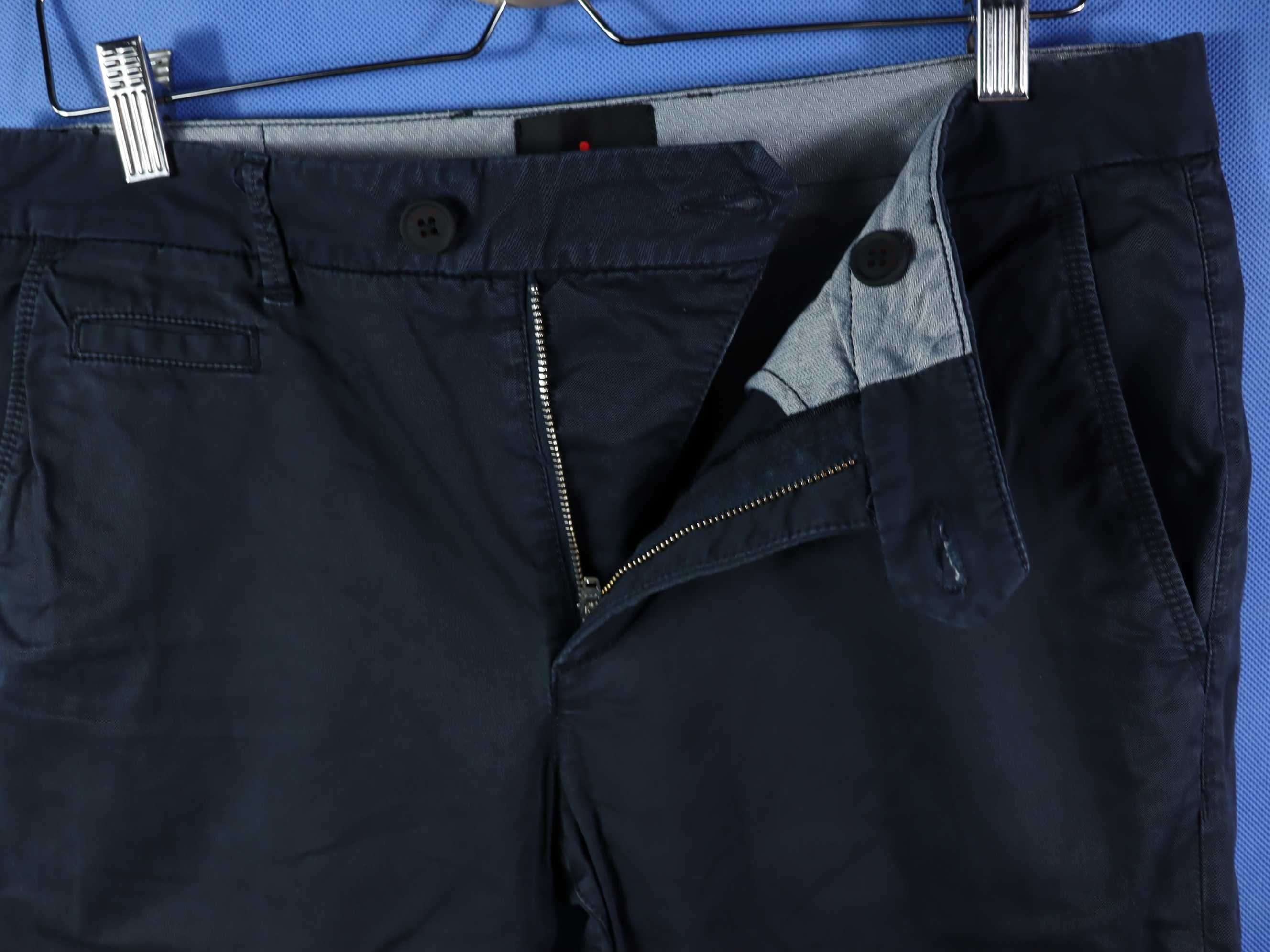 Peuterey Flavius made in Italy spodnie męskie sportowe chino navy W34