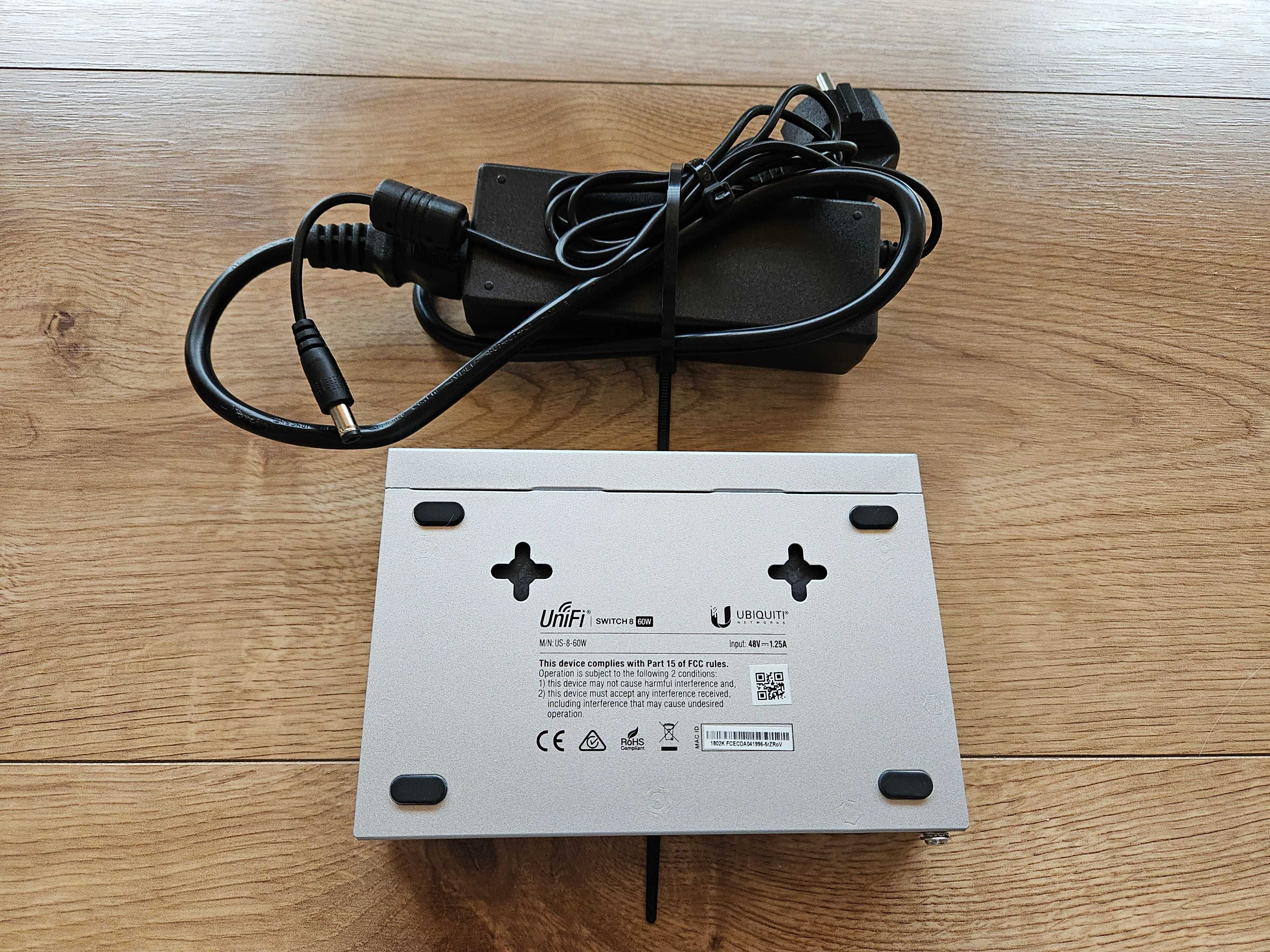 UniFi switch 8, 60W,  PoE OUT x 4 - Ubiquity networks