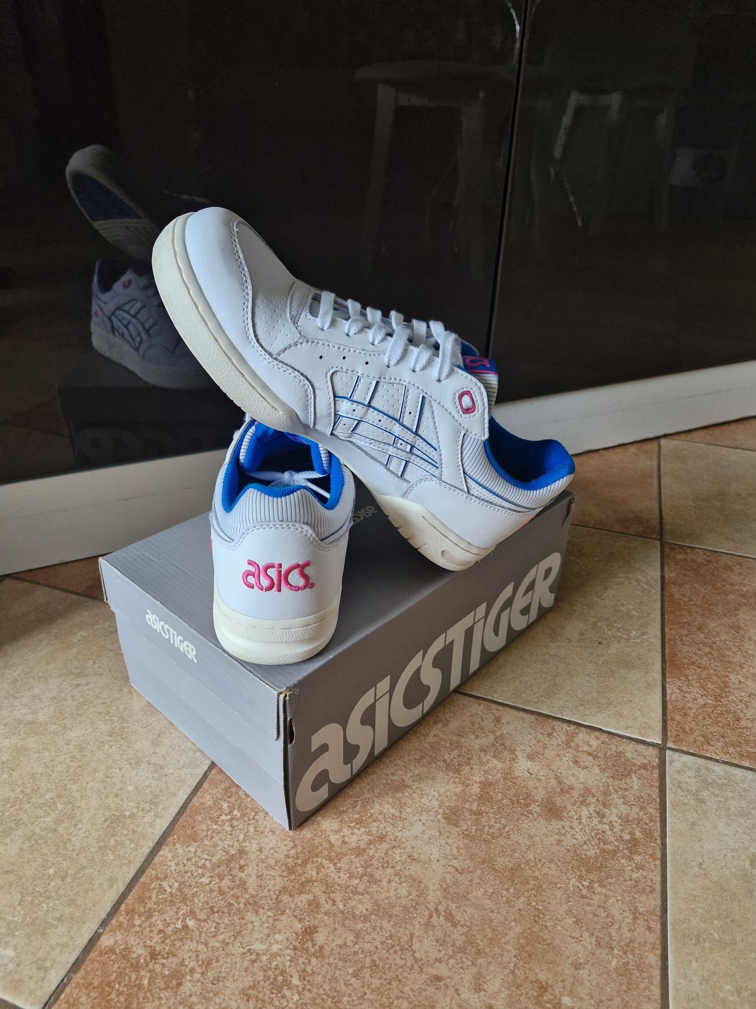 Кросовки кожаные ASICS