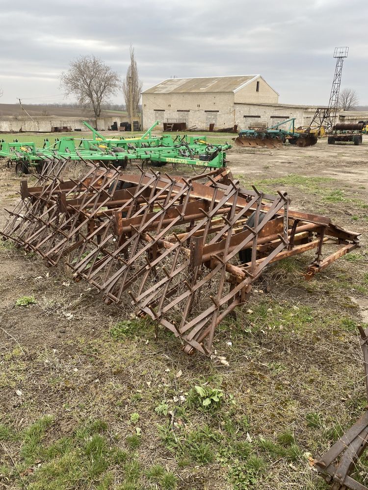 Продам навісний культиватор КПС 4,2