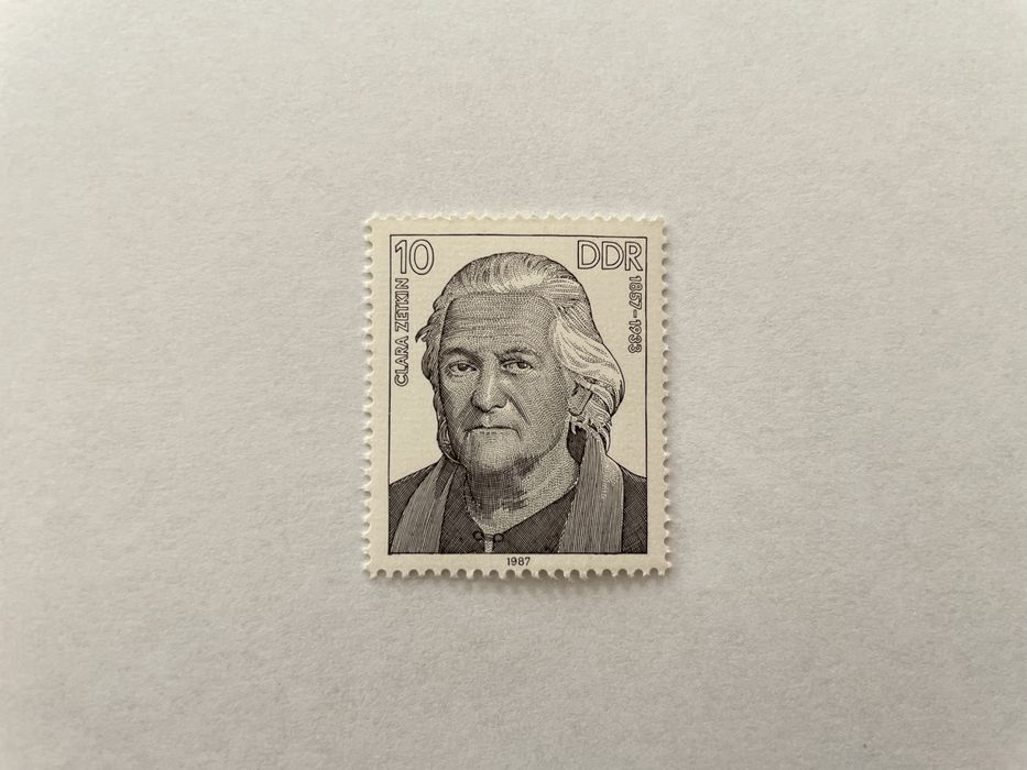 DDR 1987 – Clara Zetkin 10 DDR, seria „Zasłużone osobistości”