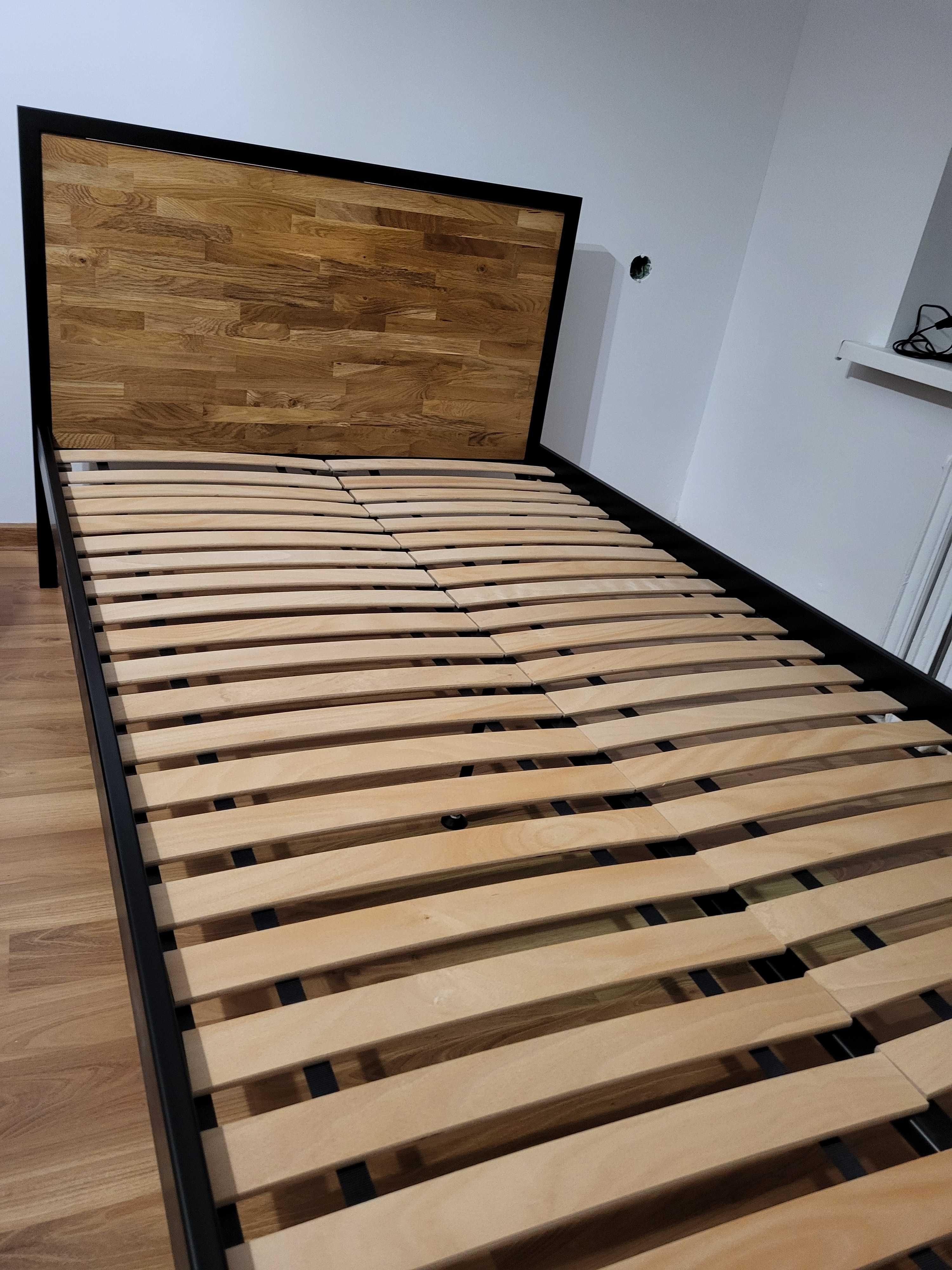 Łóżko jednoosobowe z materacem o wymiarach 110×200 cm