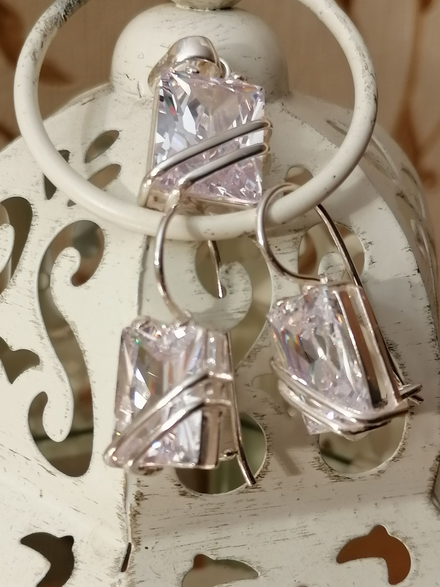 Komplet biżuterii srebrnej z cyrkonią - nowy