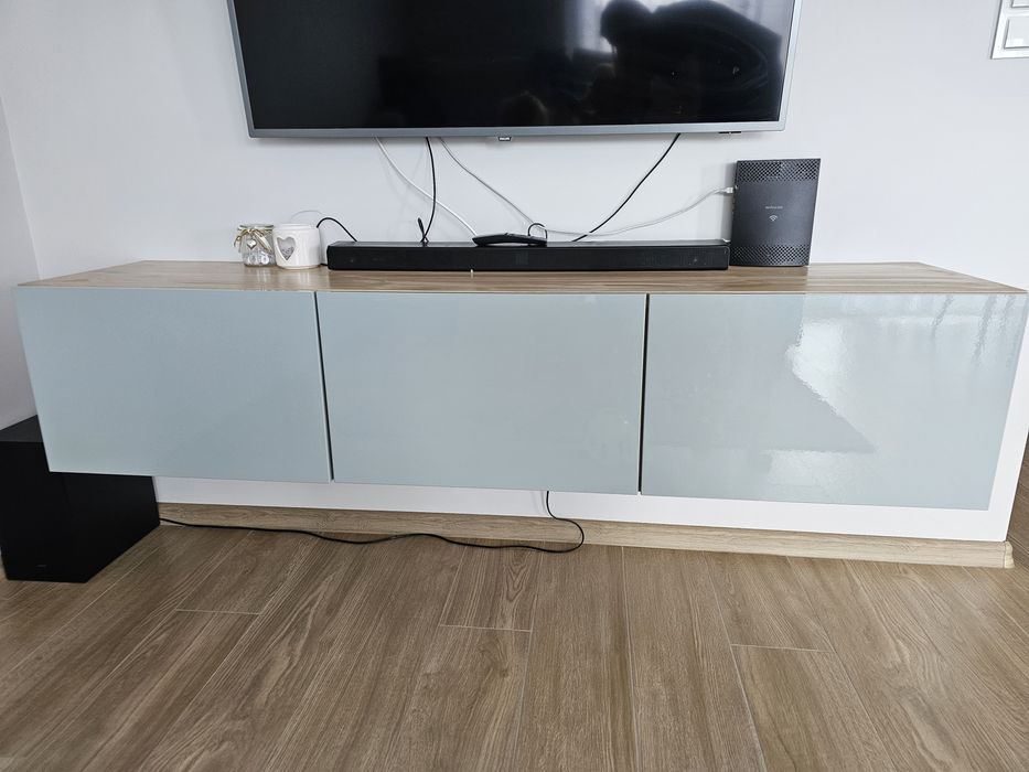 Szafka i szafka pod tv