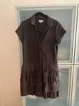 Vestido . Marca Cortefiel